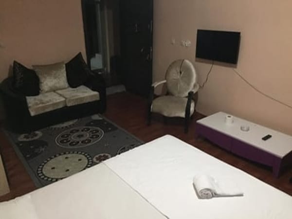 Home Park Suite 1+0 kiralık daire 8 Numaralı Günlük Ev